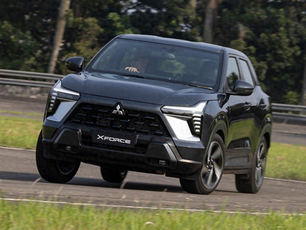 三菱汽車報價與圖片，三菱汽車報價及圖片suv